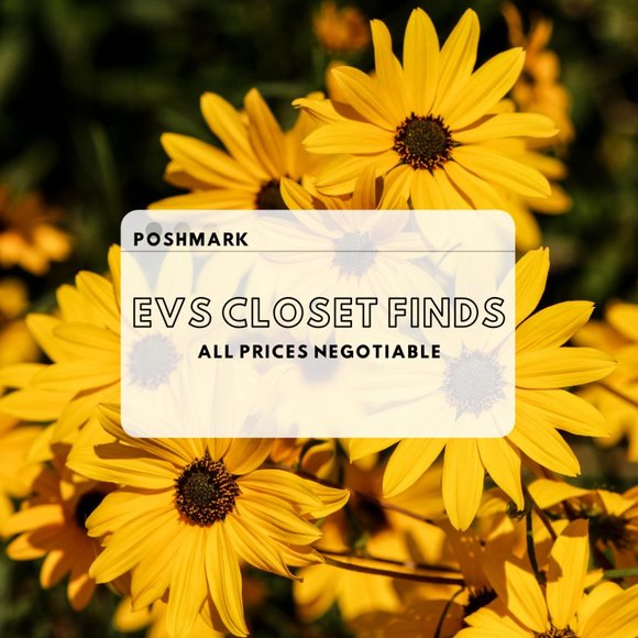 Clothes / Household Items - Picture 1 of 1